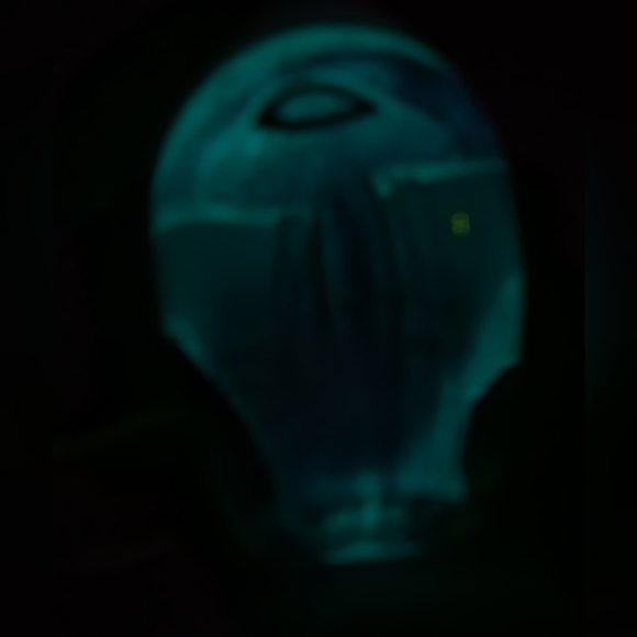 🕳️ Hand Blown Blue Jelly Fish Paperweight Art Piece (solid glass) - Picture 9 of 10